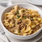 easy-beef-and-noodles-featured