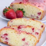 strawberry-pound-cake-fresh-glaze